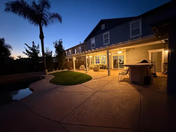 $1,029,000 | 1692 Biarritz Court, Tracy, CA 95304