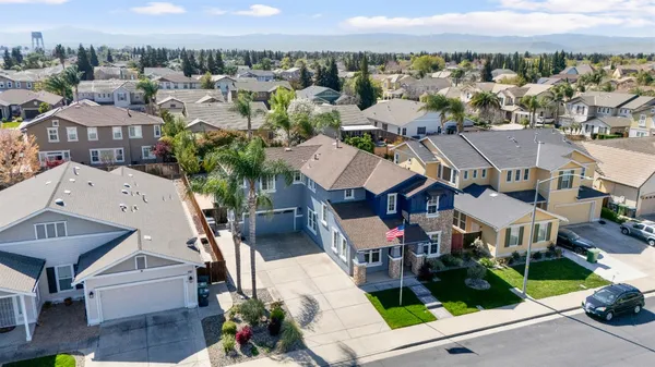 $1,029,000 | 1692 Biarritz Court, Tracy, CA 95304