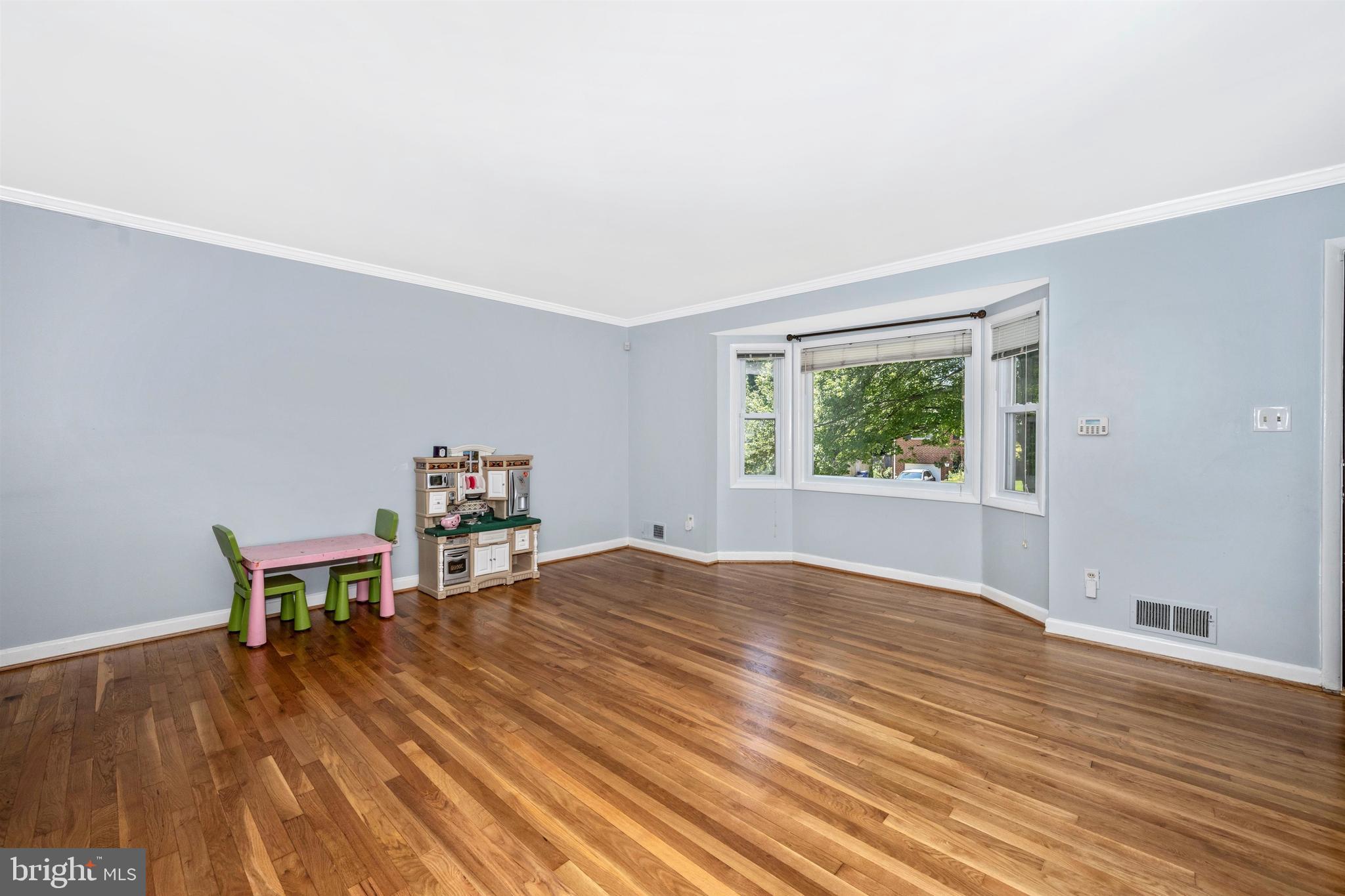 4236 Isbell Street Silver Spring, MD 20906 - Photo 12 of 51 Gallery Image 12