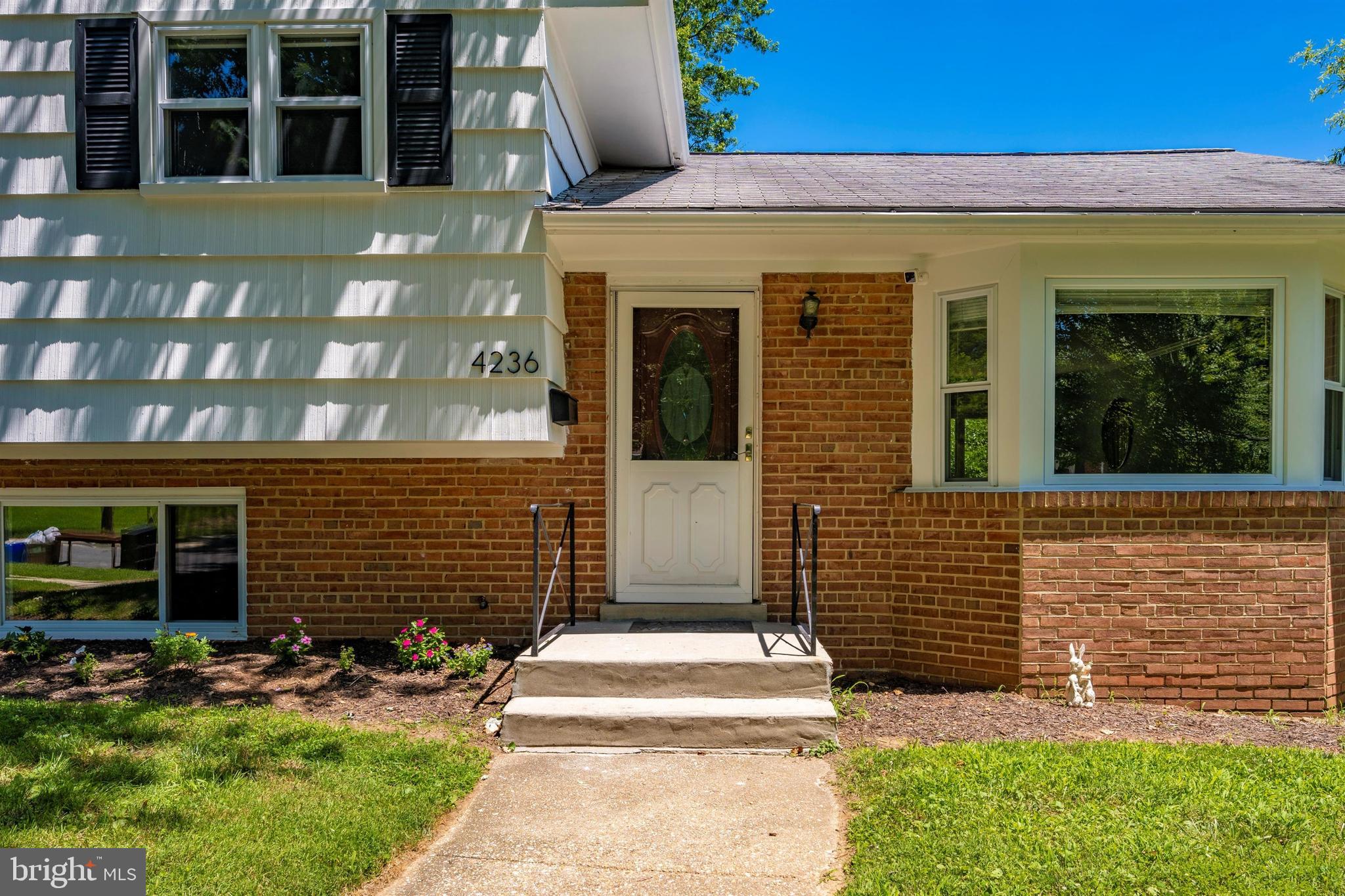 4236 Isbell Street Silver Spring, MD 20906 - Photo 7 of 51 Gallery Image 7