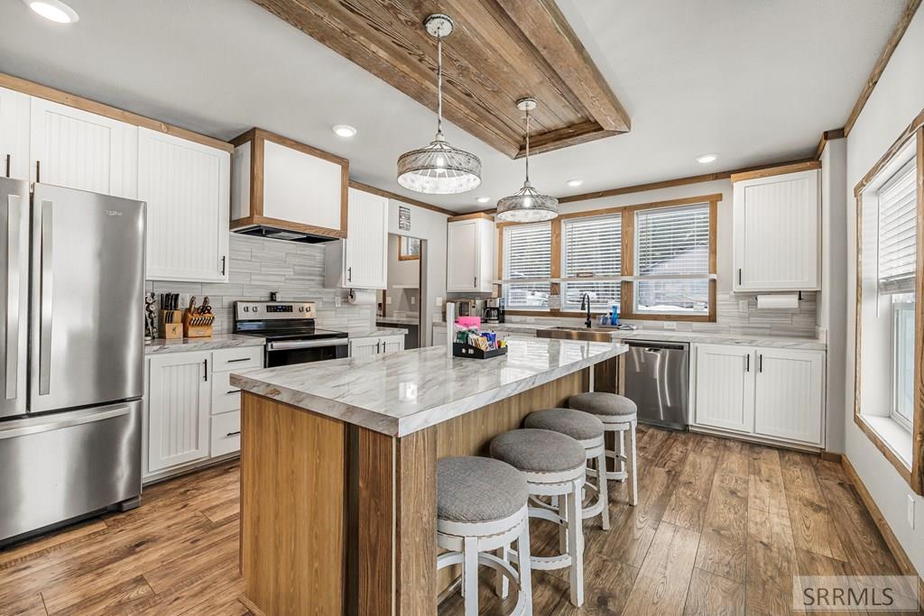 3544 Browning Road Island Park, ID 83429 - Photo 6 of 41