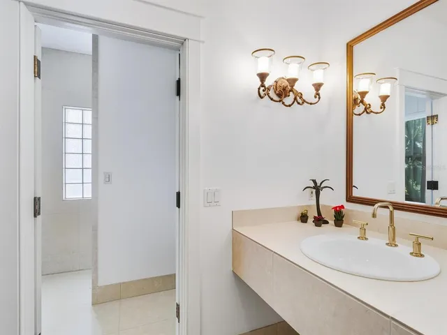 $8,300,000 | 790 North Manasota Key Road, Englewood, FL 34223