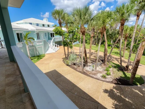 $7,700,000 | 790 North Manasota Key Road, Englewood, FL 34223