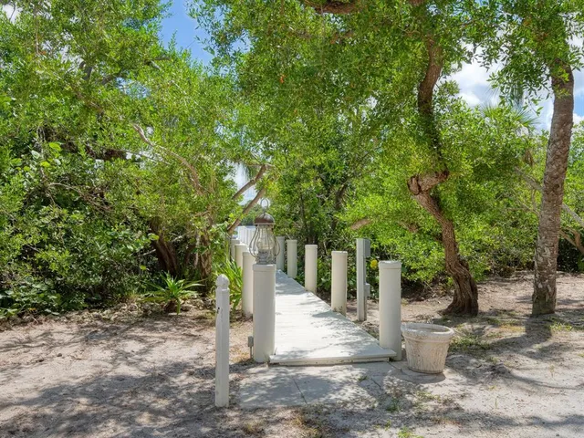 $8,300,000 | 790 North Manasota Key Road, Englewood, FL 34223