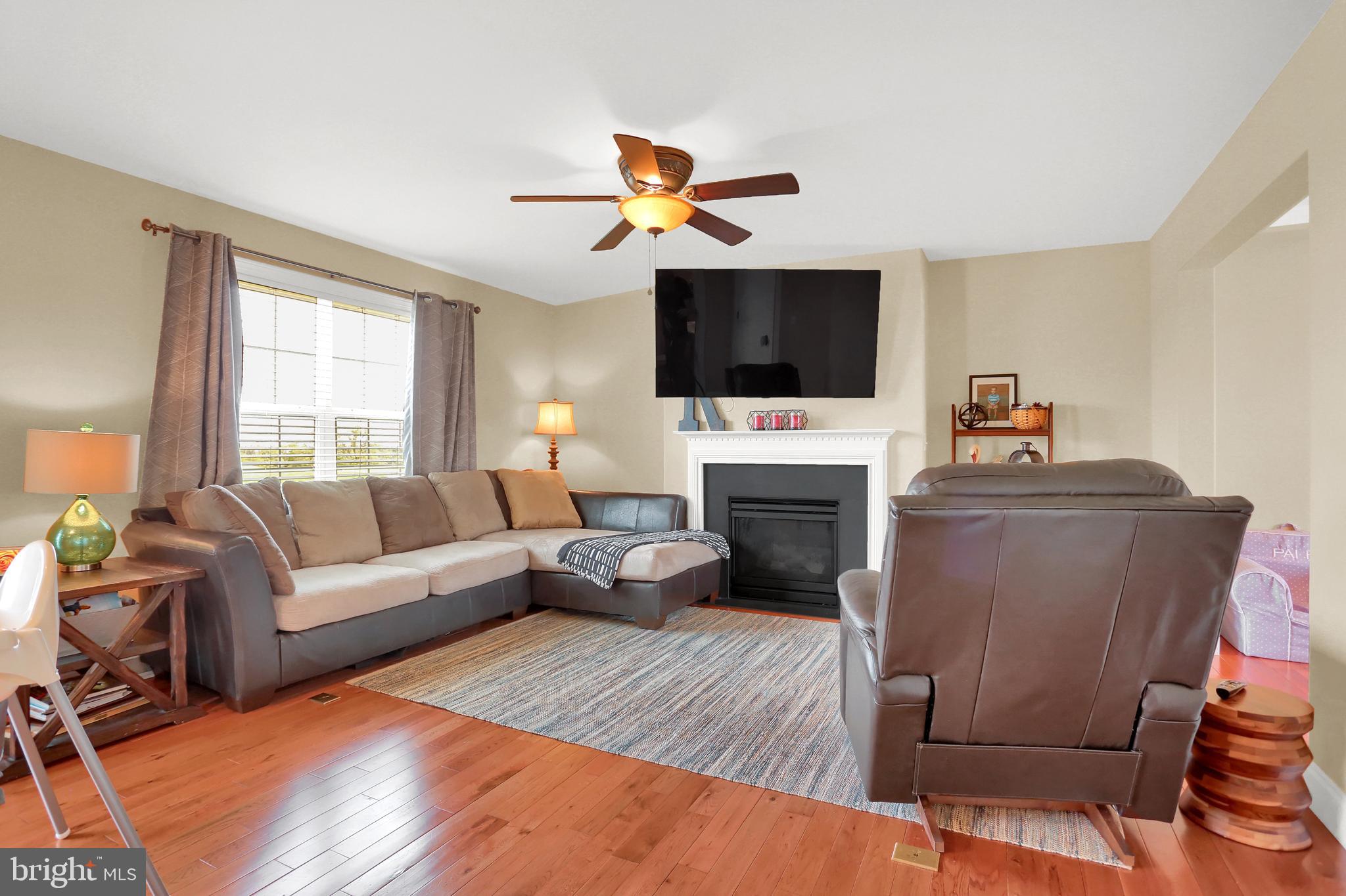 425 Riviera Street Mount Wolf, PA 17347 - Photo 11 of 41 Gallery Image 11