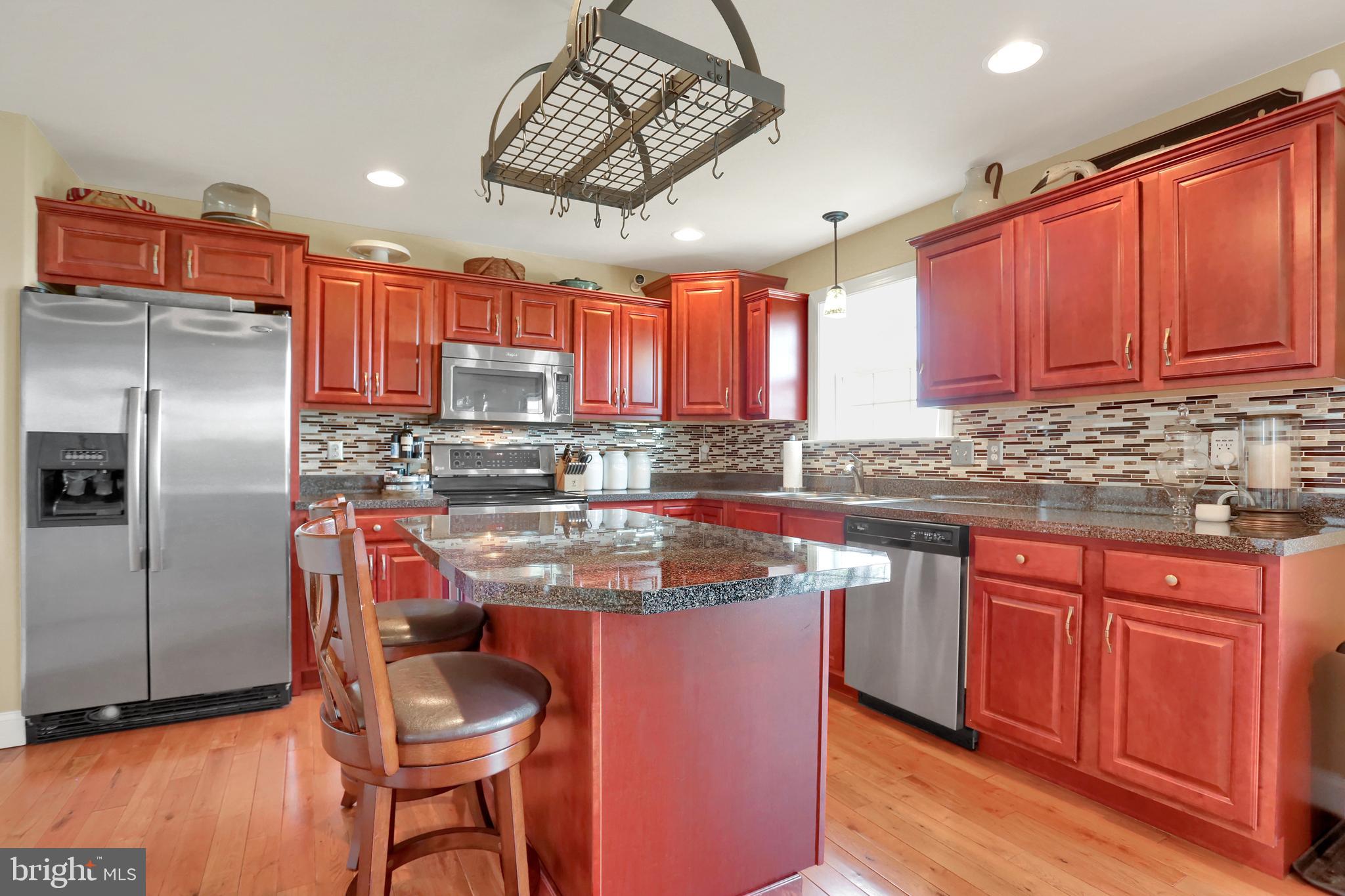 425 Riviera Street Mount Wolf, PA 17347 - Photo 16 of 41 Gallery Image 16