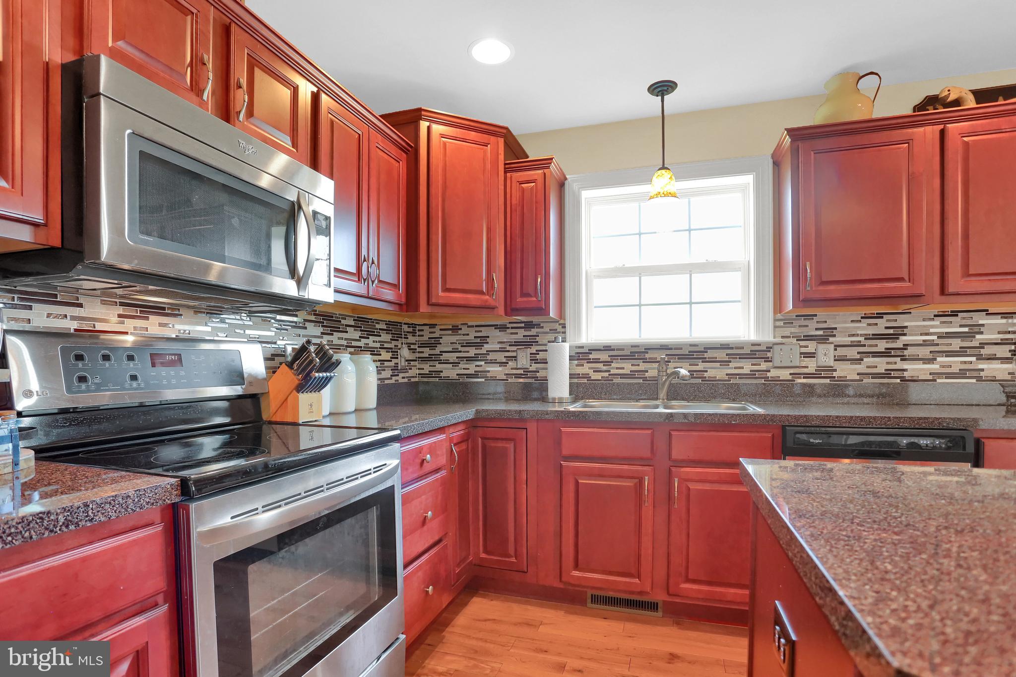 425 Riviera Street Mount Wolf, PA 17347 - Photo 19 of 41 Gallery Image 19