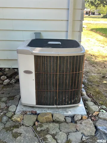 $98,900 | 1114 Broadway Street, Willisville, IL 62272