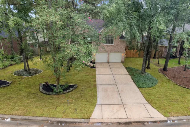 $590,000 | 55 Terraglen Drive, Spring, TX 77382