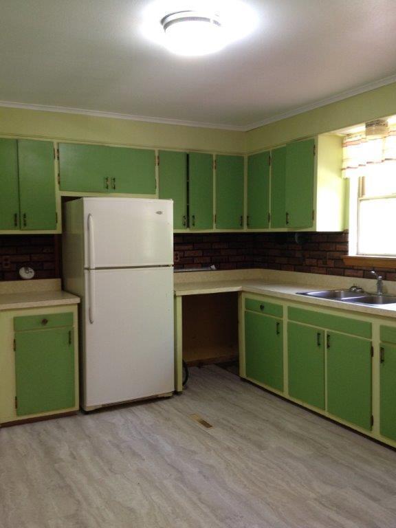 62 Ross Road Saco, ME 04072 - Photo 11 of 24 Eat-in kitchen has brand new floors...