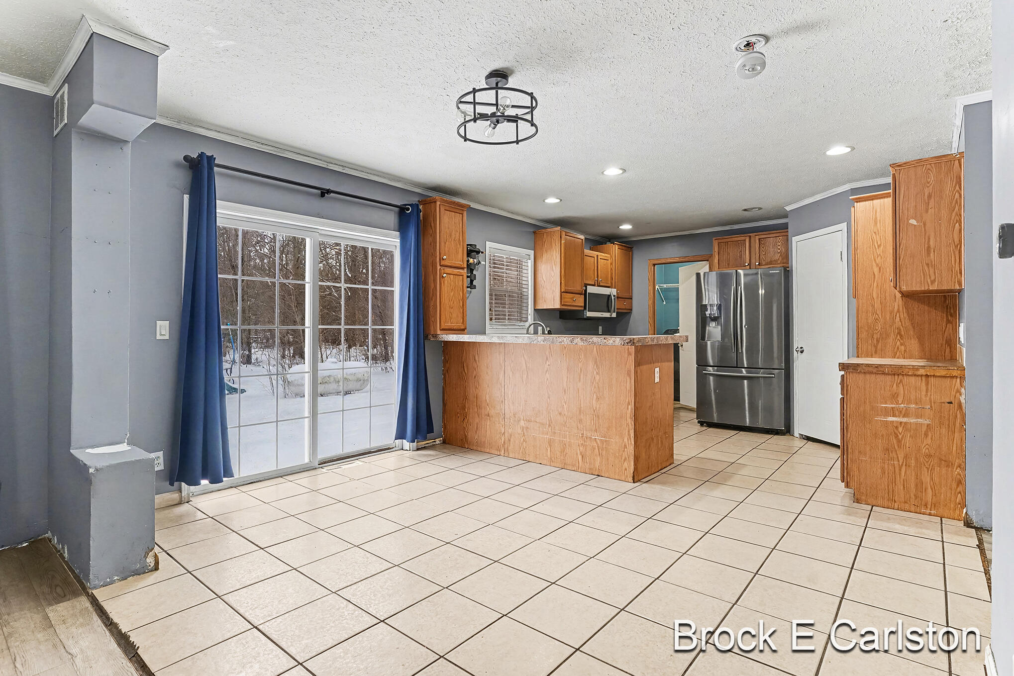 2742 Strand Road Muskegon, MI 49445 - Photo 11 of 27 DSC01795