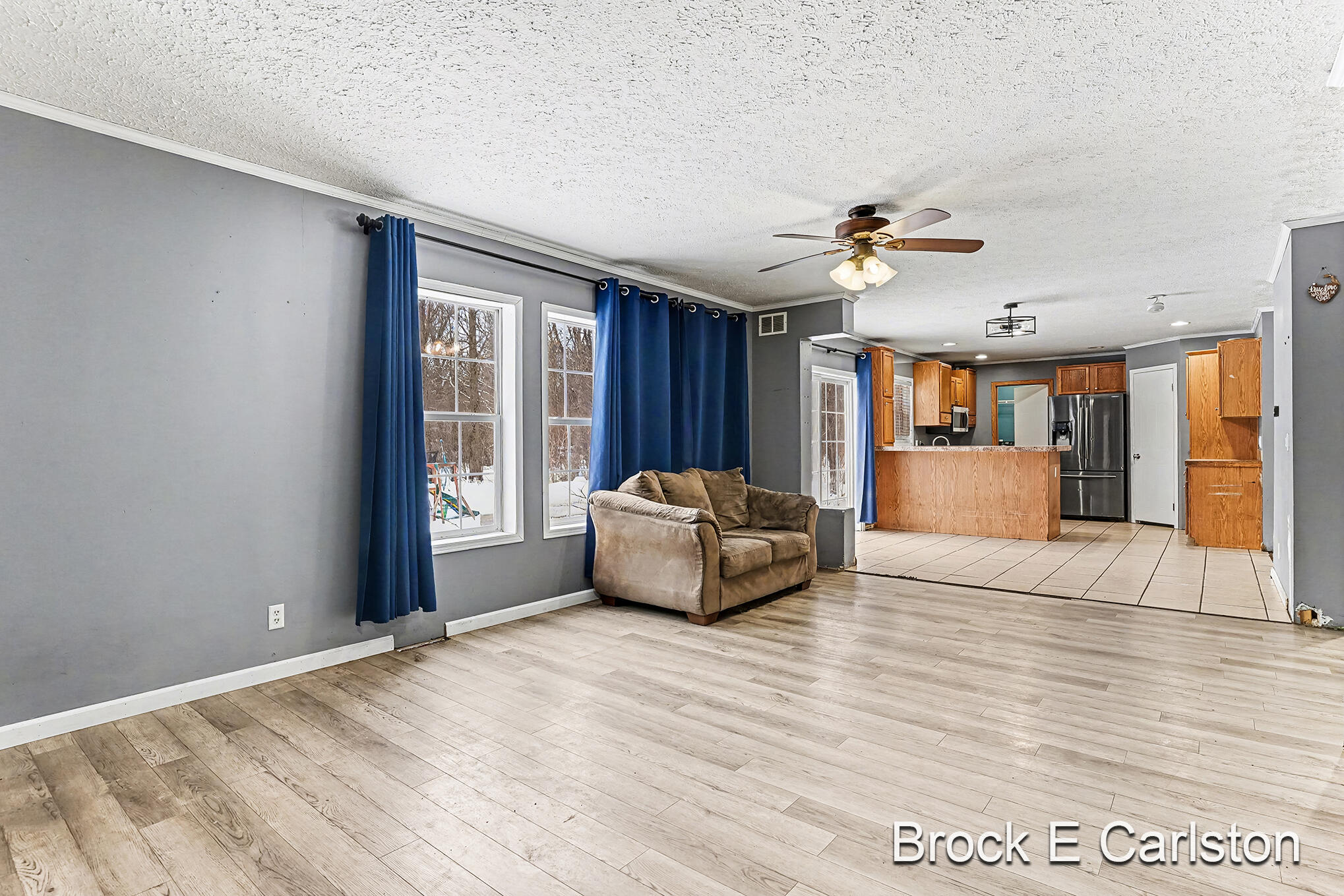 2742 Strand Road Muskegon, MI 49445 - Photo 8 of 27 DSC01780