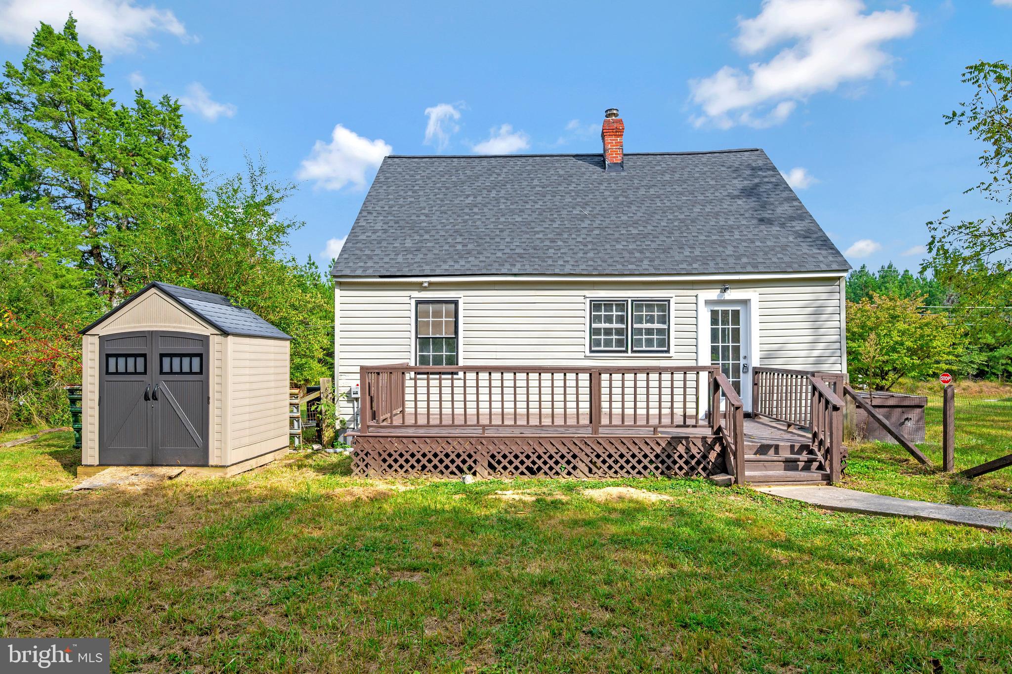 425 Sam Boyd Road Louisa, VA 23093 - Photo 10 of 40