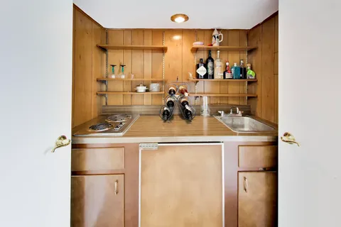 $549,000 | 6643 Davis Street, Morton Grove, IL 60053