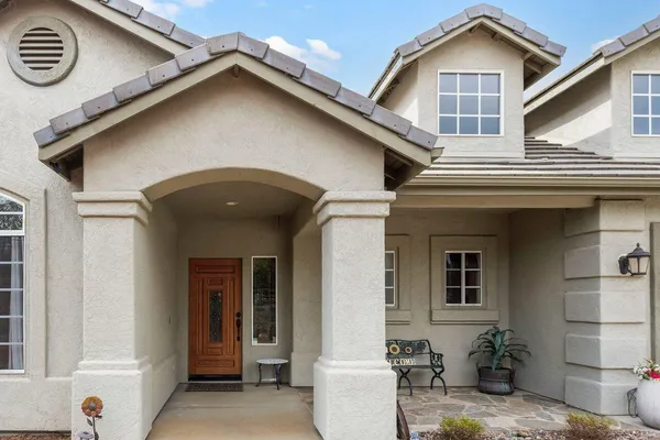 $1,199,000 | 30012 McKenna Heights Court, Valley Center, CA 92082