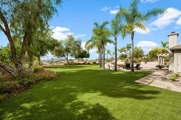 $1,199,000 | 30012 McKenna Heights Court, Valley Center, CA 92082