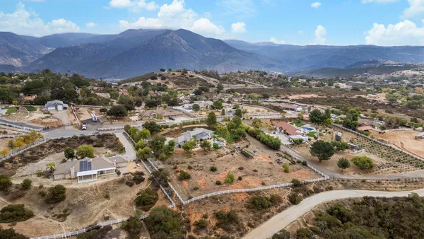 $1,199,000 | 30012 McKenna Heights Court, Valley Center, CA 92082