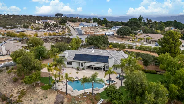 $1,199,000 | 30012 McKenna Heights Court, Valley Center, CA 92082