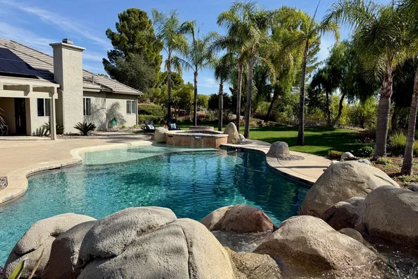 $1,199,000 | 30012 McKenna Heights Court, Valley Center, CA 92082