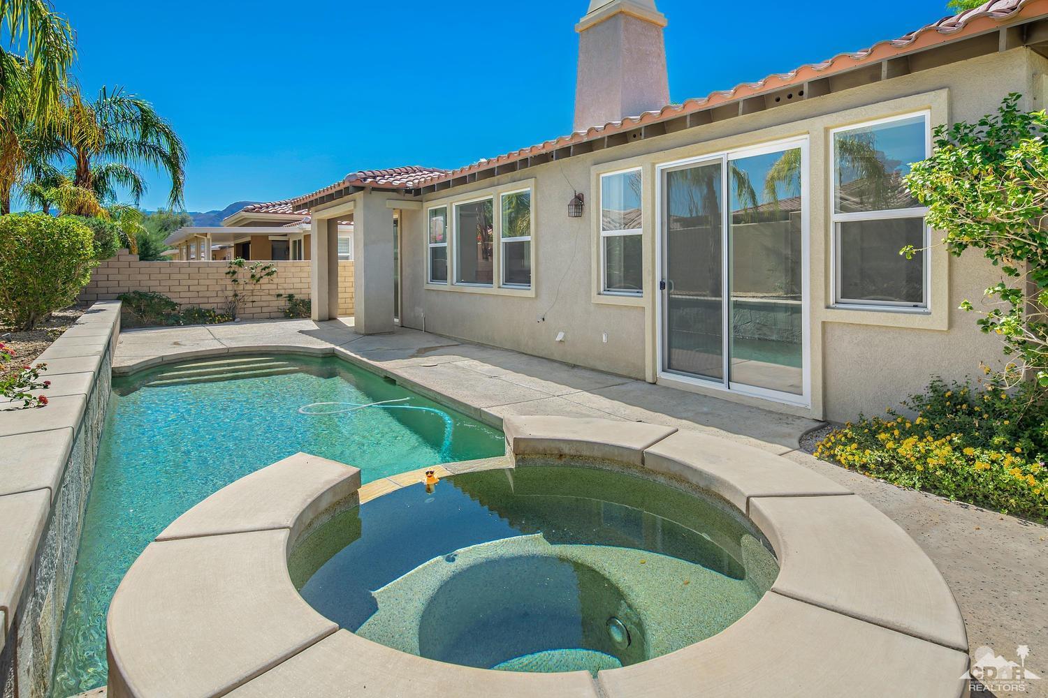 36 Shoreline Drive Rancho Mirage, CA 92270 - Photo 30 of 38 a house view with a outdoor space