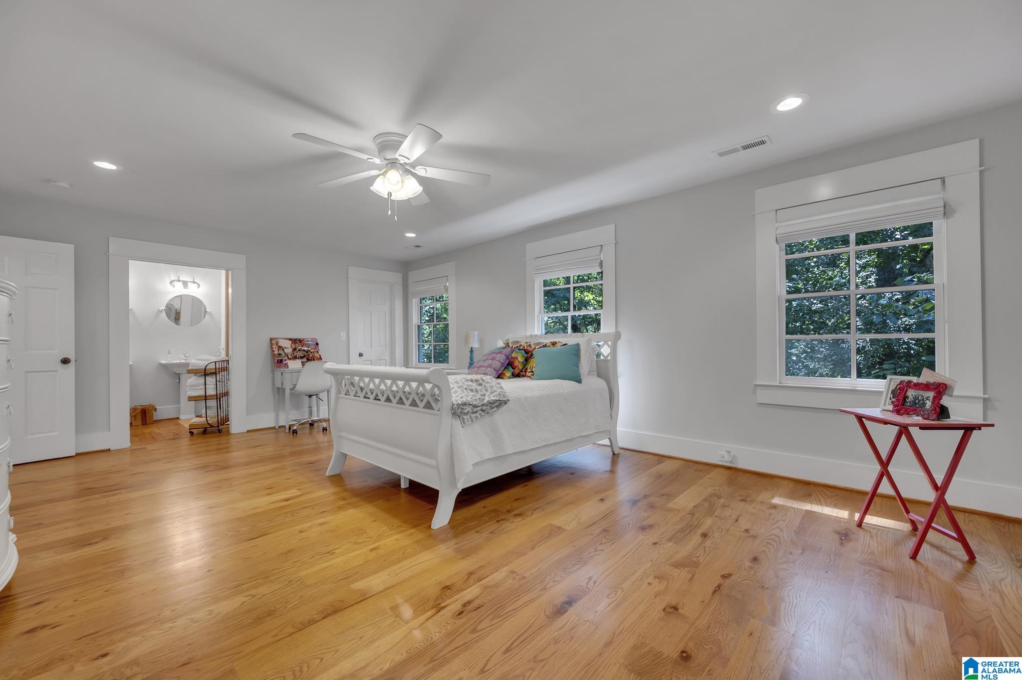 151 Oak Circle Hayden, AL 35079 - Photo 34 of 48