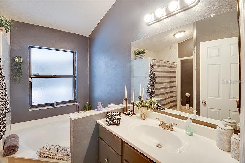 5401 Lighthouse Road Orlando, FL 32808 - Photo 16 of 28