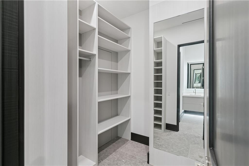 492 Forest Road Sea Island, GA 31561 - Photo 12 of 96