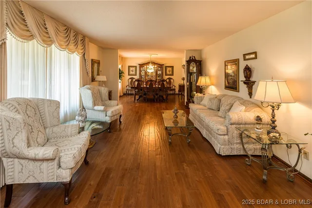 $449,900 | 401 Windridge Court, Jefferson City, MO 65109