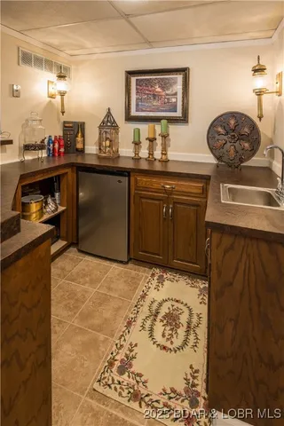 $449,900 | 401 Windridge Court, Jefferson City, MO 65109