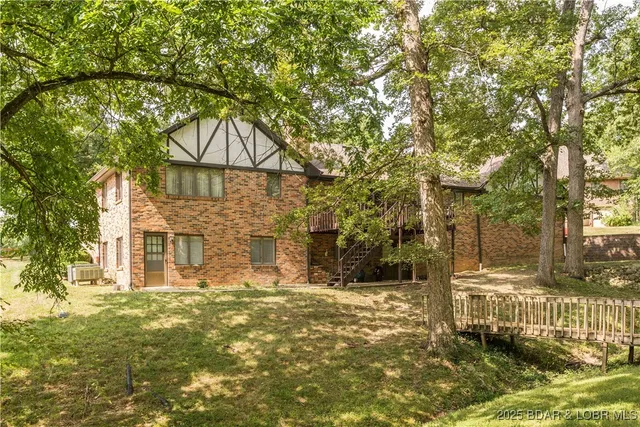 $449,900 | 401 Windridge Court, Jefferson City, MO 65109