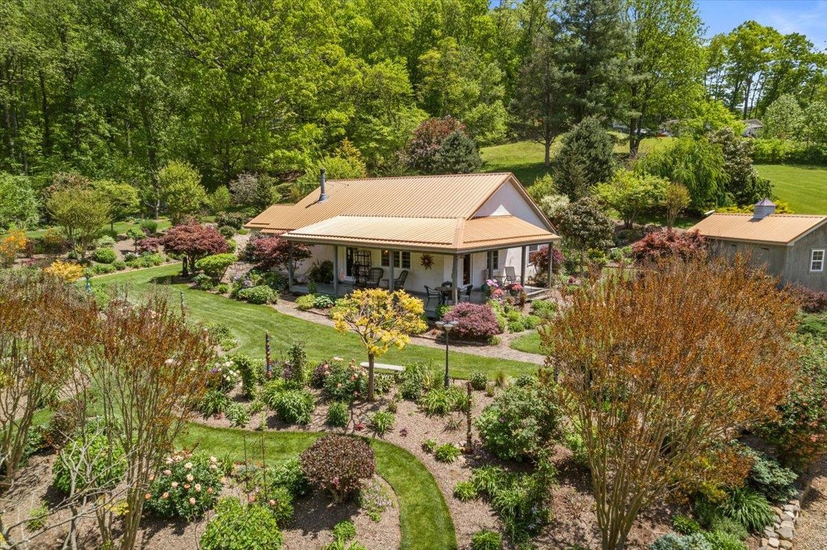 650 Sandy Bottom Road Elkton, VA 22827 - Photo 2 of 75 a front view of house with yard and green space
