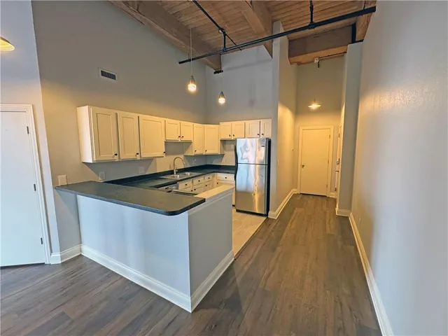 $154,000 | 308 West 8th Street, Unit 216, Kansas City, MO 64105