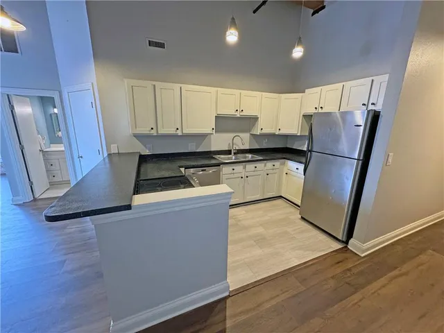 $154,000 | 308 West 8th Street, Unit 216, Kansas City, MO 64105