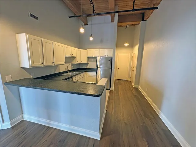 $154,000 | 308 West 8th Street, Unit 216, Kansas City, MO 64105