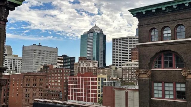 $154,000 | 308 West 8th Street, Unit 216, Kansas City, MO 64105