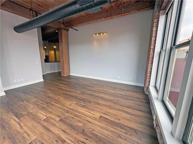 $154,000 | 308 West 8th Street, Unit 216, Kansas City, MO 64105