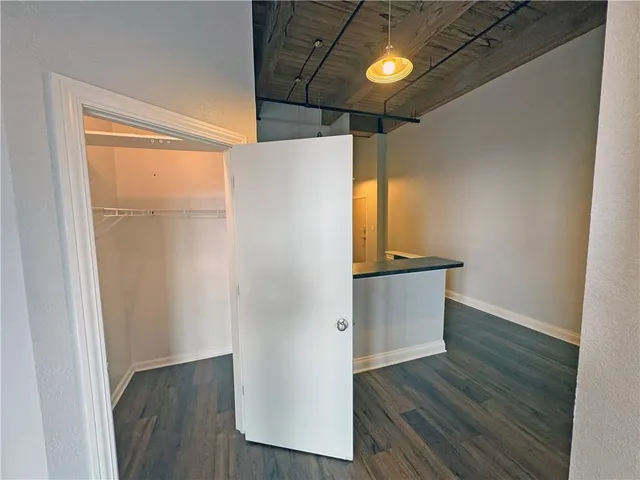 $154,000 | 308 West 8th Street, Unit 216, Kansas City, MO 64105
