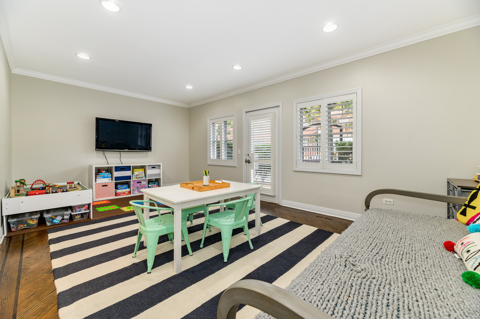 Undisclosed Address Chicago, IL 60607 - Photo 21 of 36