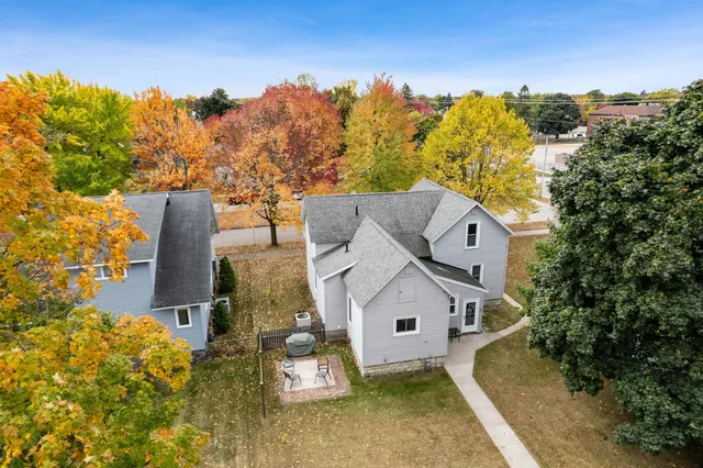 $209,000 | 1528 Carney Boulevard, Marinette, WI 54143