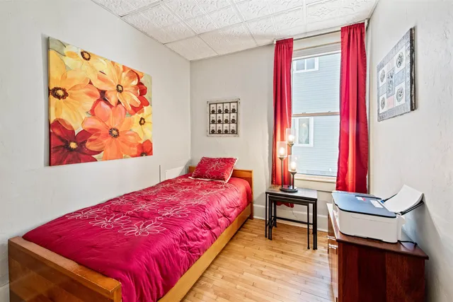 $209,000 | 1528 Carney Boulevard, Marinette, WI 54143