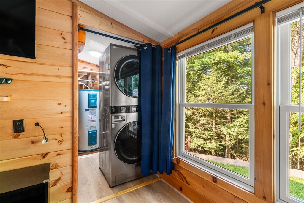 101 Shore Road Sturbridge, MA 01566 - Photo 22 of 30