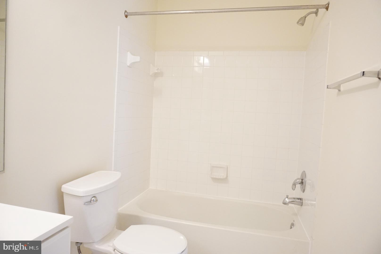 13933 Lullaby Road Germantown, MD 20874 - Photo 77 of 106 Gallery Image 77