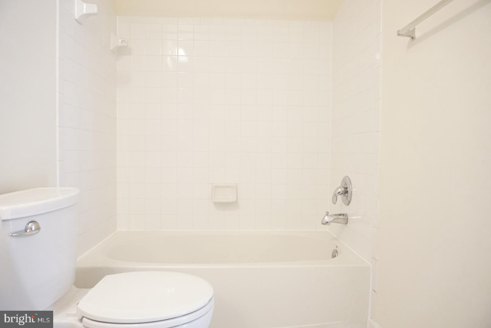 13933 Lullaby Road Germantown, MD 20874 - Photo 78 of 106 Gallery Image 78