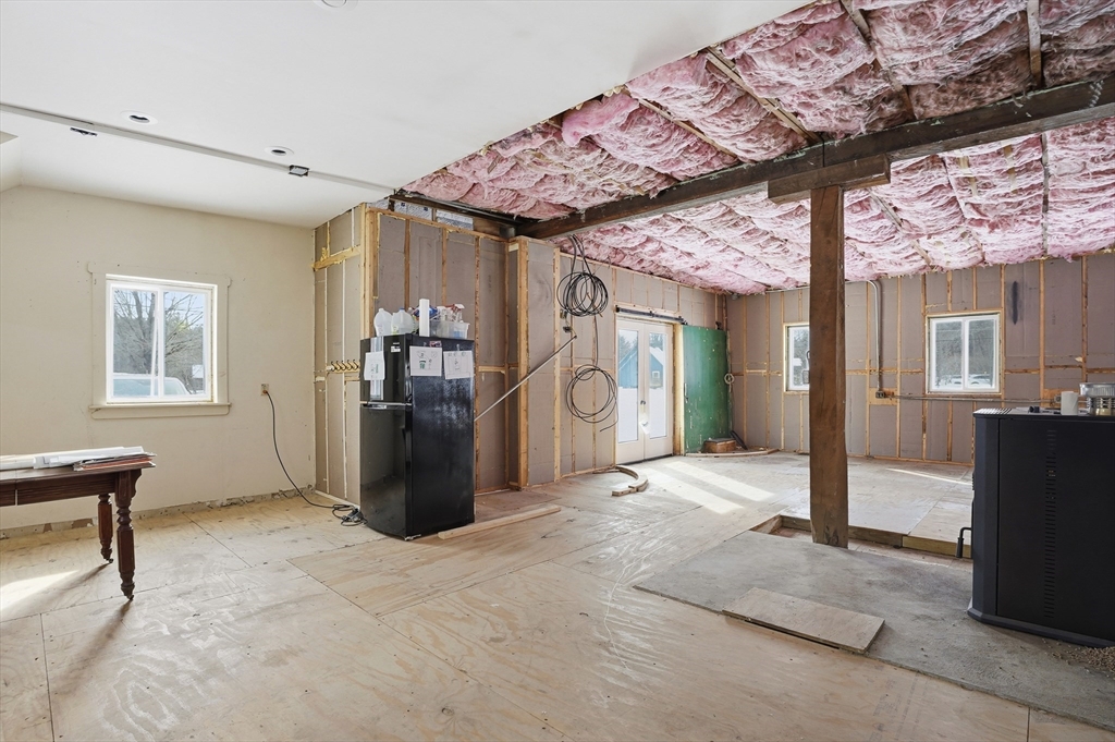 109 Royalston Road Orange, MA 01364 - Photo 11 of 27