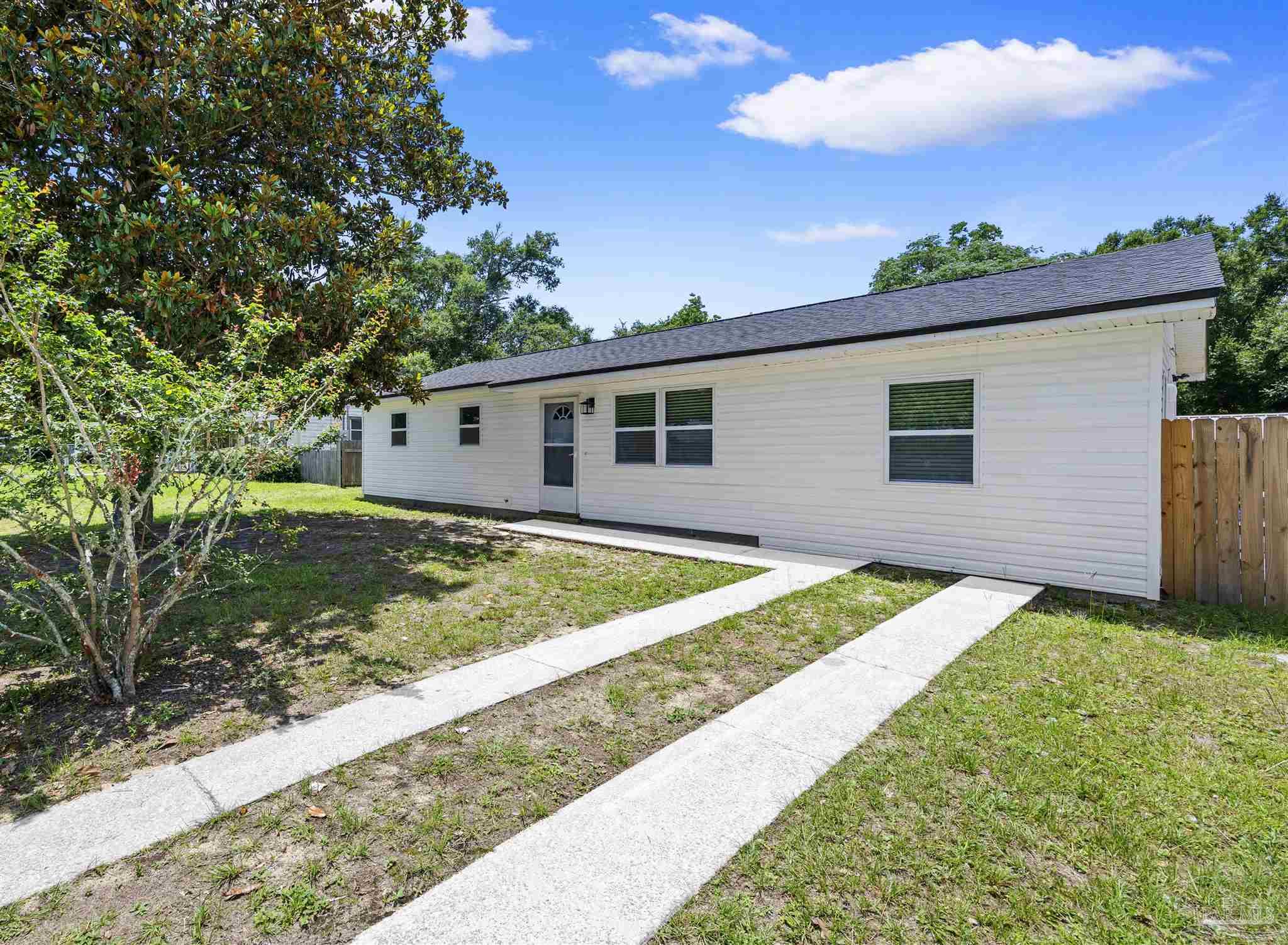 7328 Sachem Road Pensacola, FL 32506 - Photo 6 of 36 Gallery Image 6