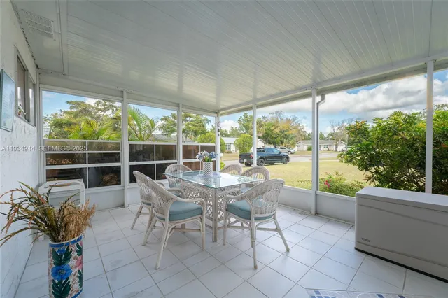 $199,000 | 2001 Schooner Drive, LaBelle, FL 33935