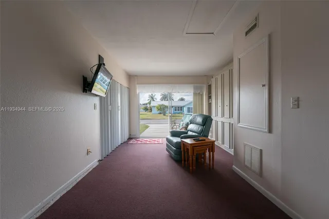 $199,000 | 2001 Schooner Drive, LaBelle, FL 33935