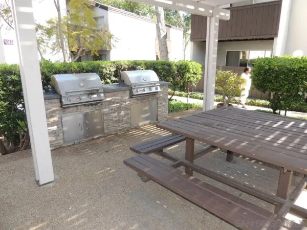 $2,100 | 1395 Caminito Gabaldon, Unit C, San Diego, CA 92108