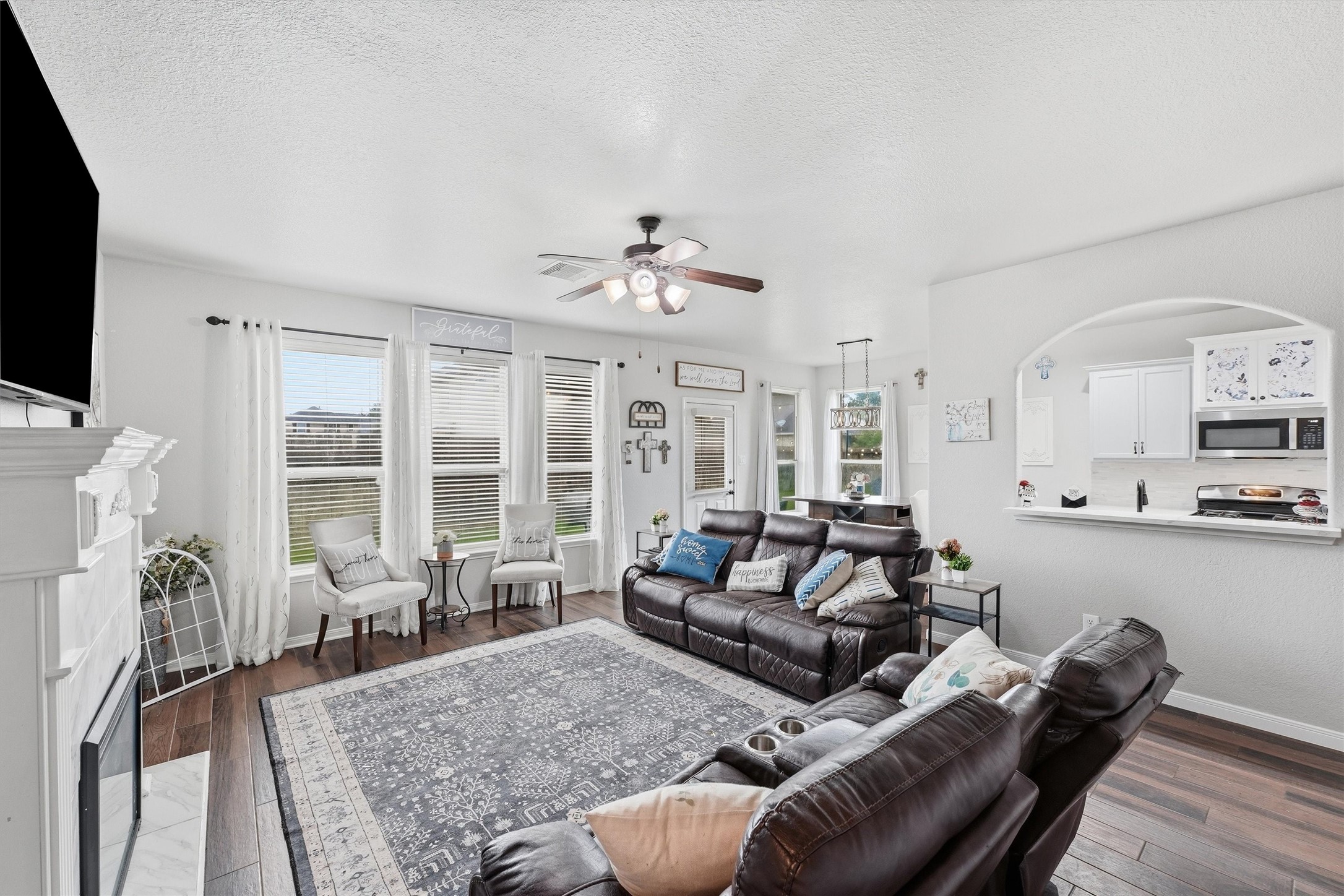 9906 Jewel Lane Rosharon, TX 77583 - Photo 6 of 31