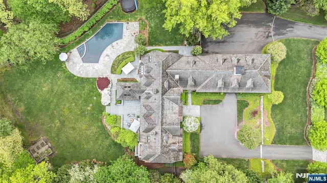 $5,250,000 | 259 Indian Trail Drive, Franklin Lakes, NJ 07417